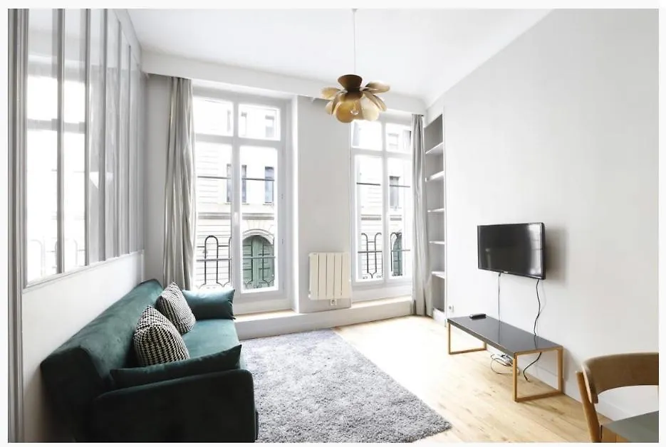 Apartament Le Pinky Bird - Paris 1Er
